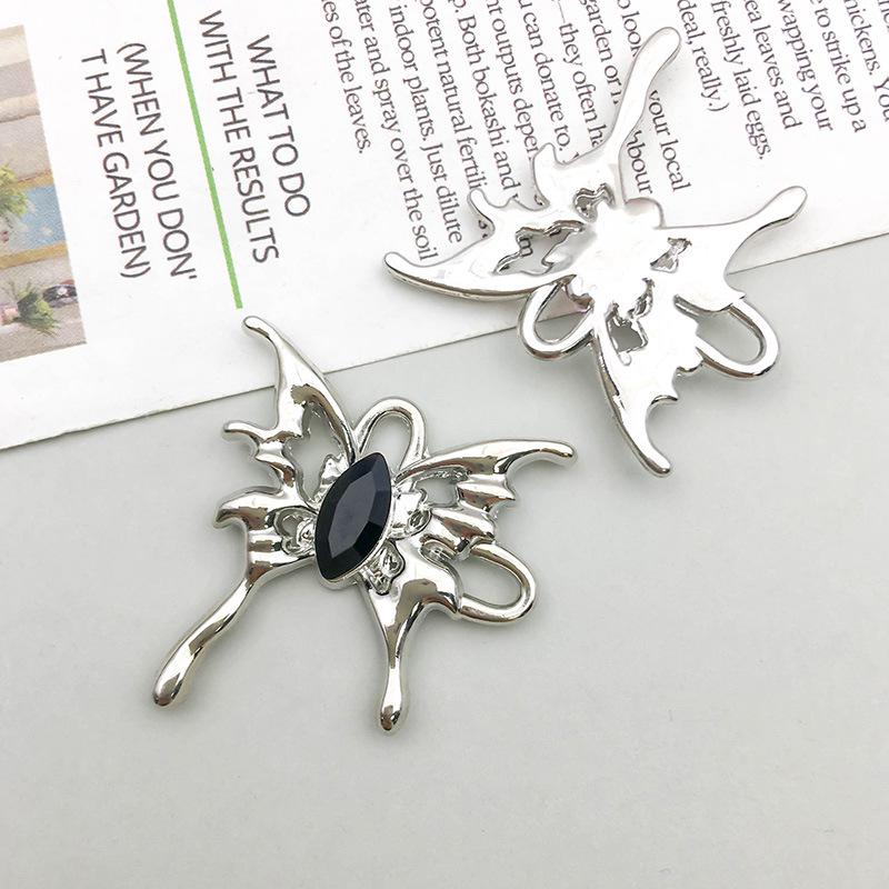 

Alloy Rhinestone Butterfly Charm for DIY Jewelry