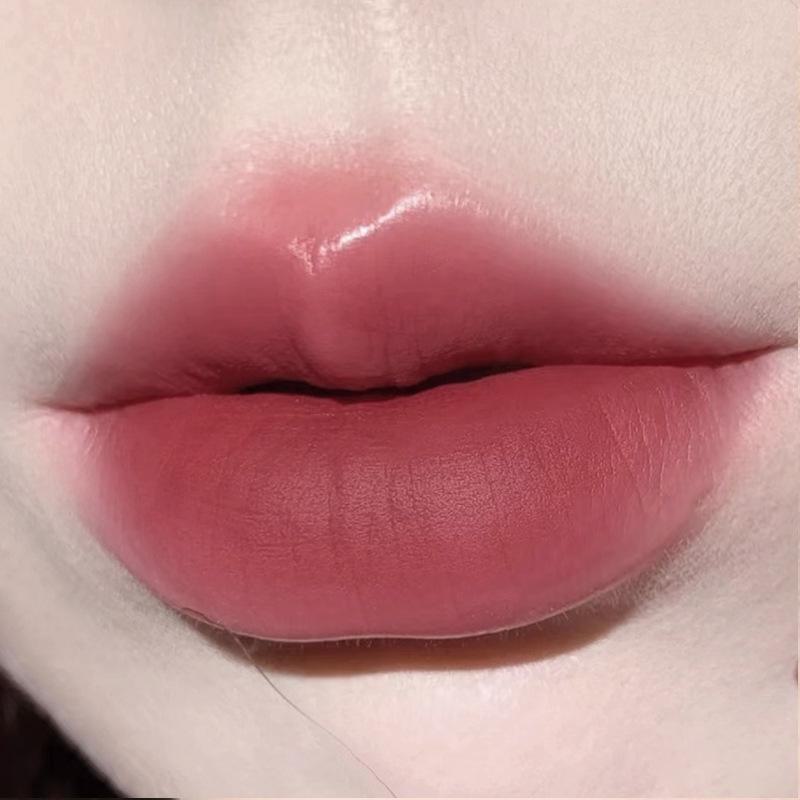 

Помада Hello Style Velvet Matte Light — псевдоотбеливающая формула, доступный матовый макияж для женщин null ярко-розовый