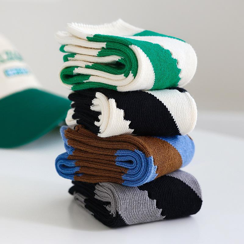 Diagonal Striped Personalized Hole Socks for Women, Mid-calf Socks, Cotton Spring Sweat-absorbing Striped Thigh-high Socks