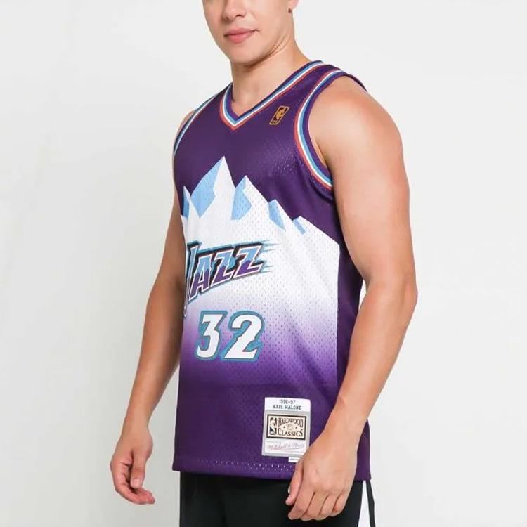Mitchell & Ness Utah Jazz Road 1996 97 Karl Malone Swingman Jersey SMJYGS18216-UJAPURP96KMA