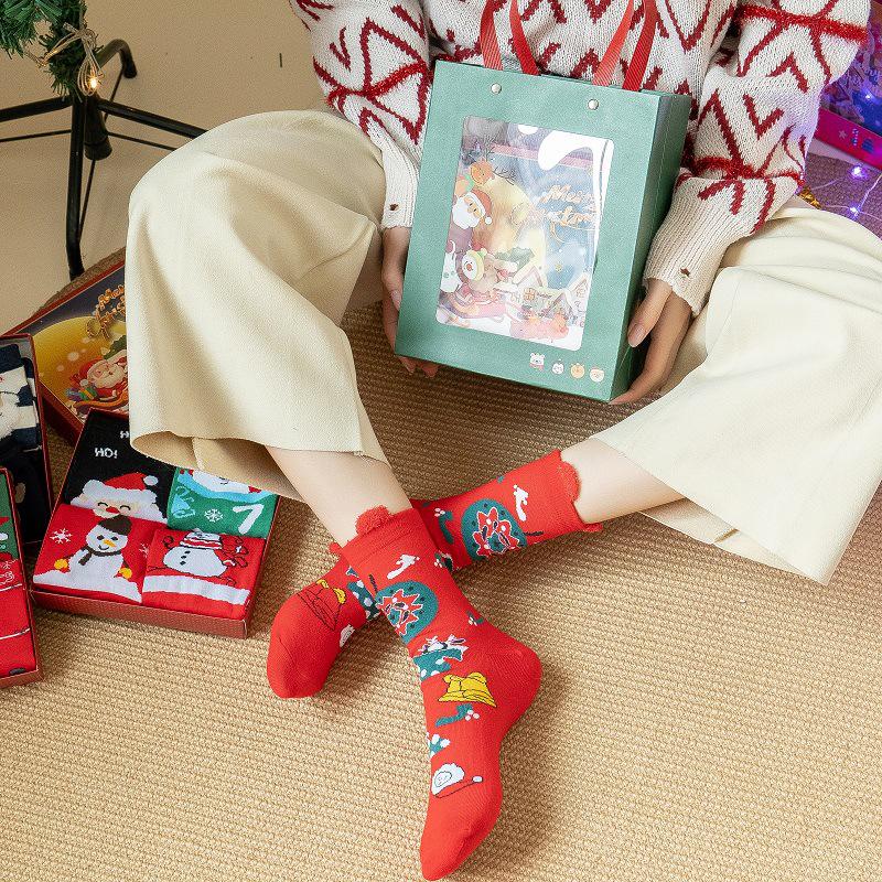 3D Cartoon Christmas Stocking Gift Set: Cute Mid-tube Women’s Socks for Autumn & Winter
