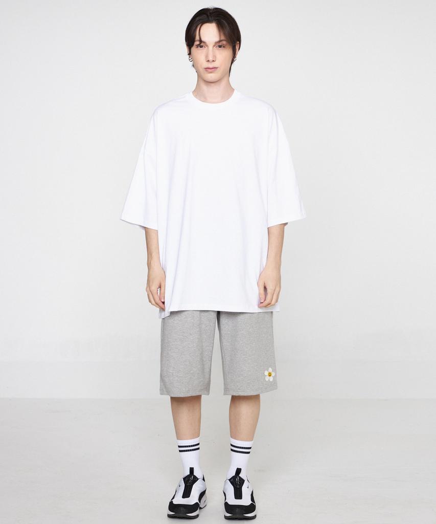 GRAVER [Unisex] Flower Embroidery Bermuda Training Half Pants_Gray
