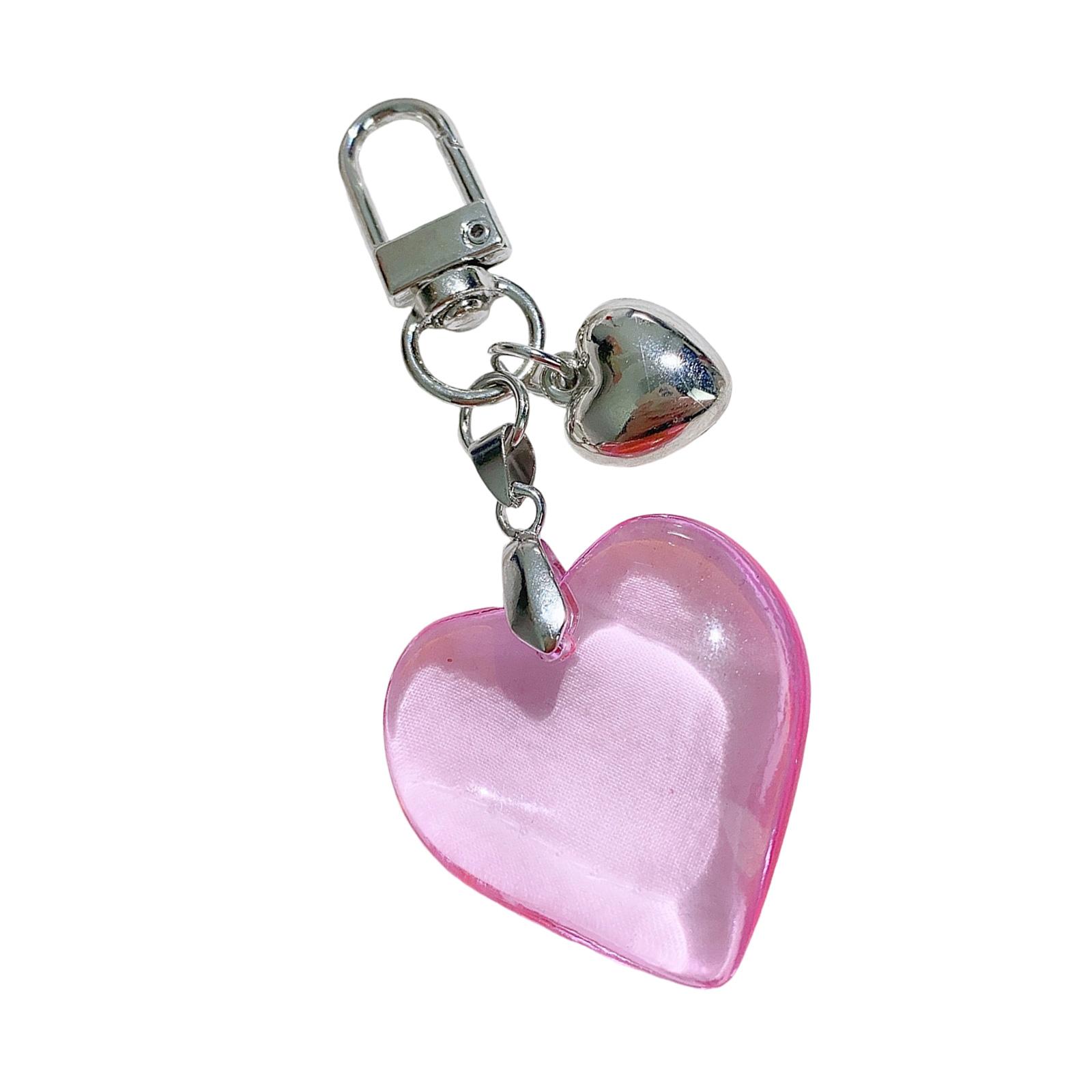 

Красивый аксессуар в форме сердца Модный брелок Сплавная текстура Брелоки в форме сердца Подходят для вечеринок и повседневной одежды