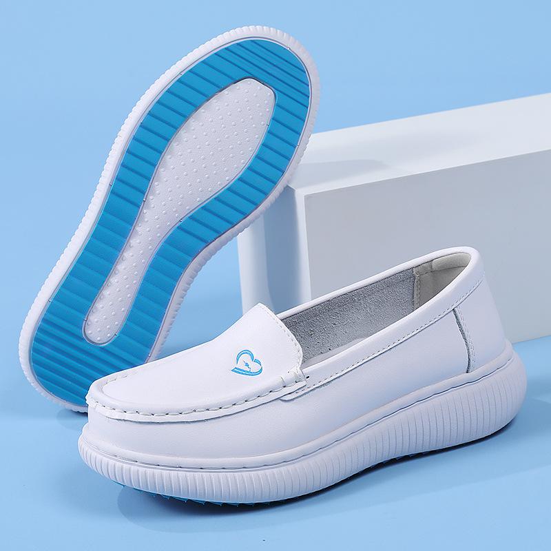 Scarpe da infermiera donna estate pelle suola spessa suola morbida traspiranti lavoro scarpe mediche in stock