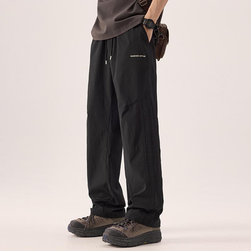 

Men s Light Khaki Casual Pants, Loose Fit Drawstring Cargo Pants with Text Print and Stripe Detail 4XL чорний