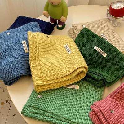 Sciarpa in Lana Lavorata a Maglia Unisex con Fibbia a Conchiglia - Stile Autunno/Inverno