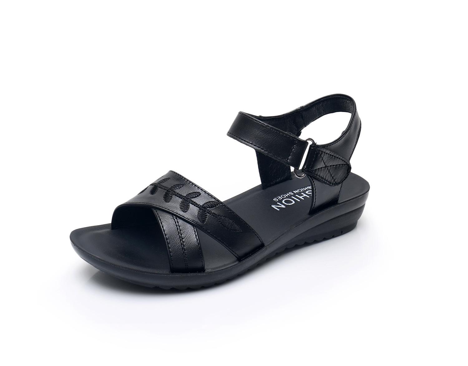 

Женские повседневные сандалии из натуральной кожи с мягкой нескользящей подошвой для зрелых женщин 42 чёрный