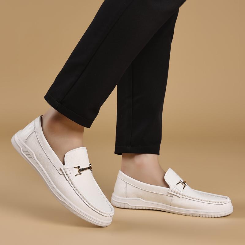 Casual men's loafers Classic and high-quality styles Formal office and leisure party Black and white leather shoes Hot