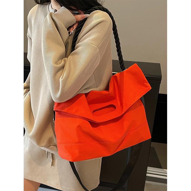 2026 New Recommended Simple and Fashiable Dual-purpose Backpack Commuting All-match Solid Color Handbag Messenger Bag