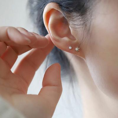 Earring Mini Hexagram Mysterious Small Diamond Star Japanese and Korean Niche Ear Bone Stitch Earring Temperament