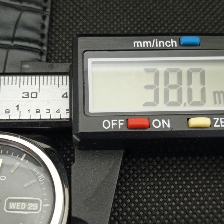 GEBRAUCHTE VINTAGE SEIKO 5 SPORTS AUTO 6119C JAPAN HERREN TAG/DATUM UHR 621d-a415736-2 SKU621d-a415736