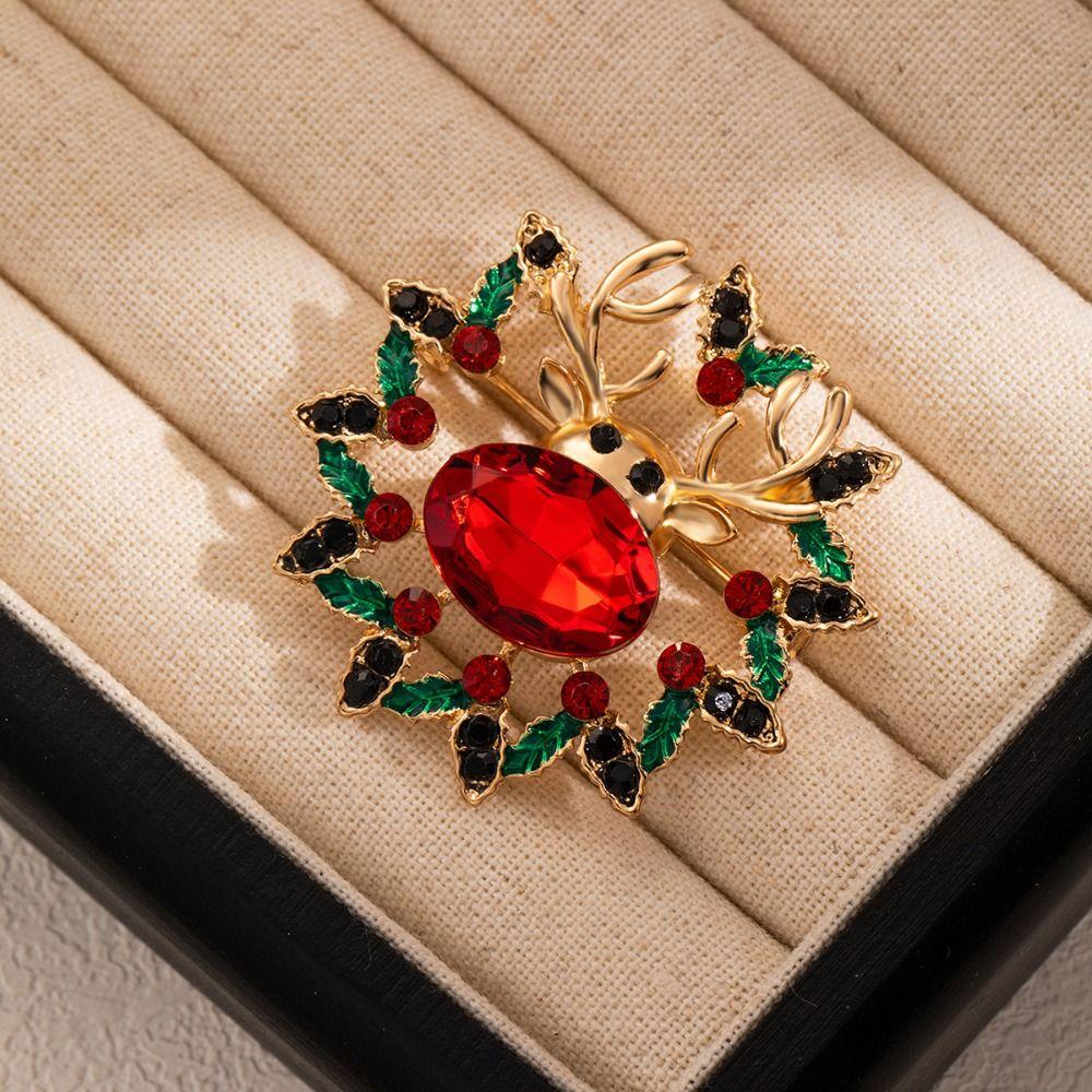 Boots Xmas Enamel Pin Versatile Christmas Oil Drop Brooch Cute Christmas  Brooch  Lady