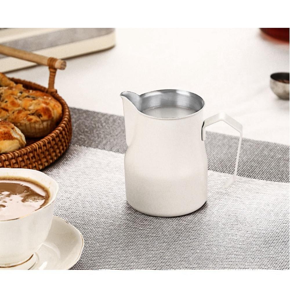 304 Stainless Steel Milk Frothing Pitcher 450ml 350ML Coffee Steaming Pitcher Olecranon Type Outlet
