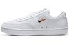 Court Vintage Premium 'White' Femei CW1067-100