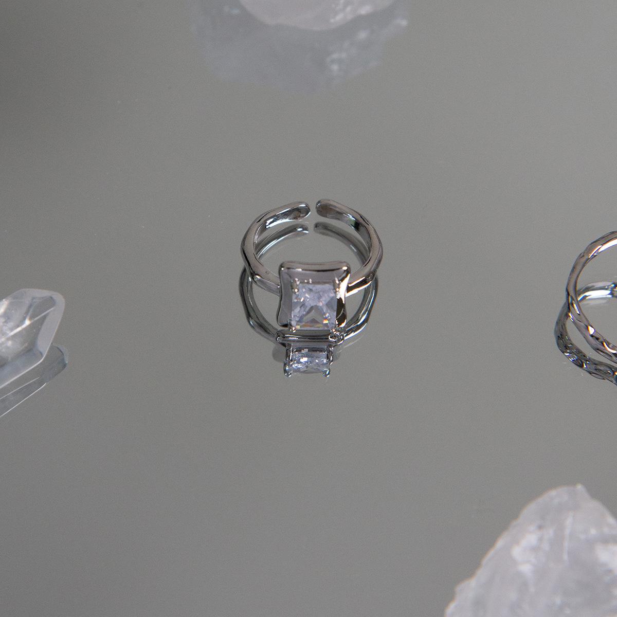 Нишевый Дизайн, Высококачественное Неправильное Циркониевое Кольцо на Указательный Палец, Стиль Легкой Роскоши, Холодный Стиль, Трендовое Кольцо для Женщин с Характером Adjustable opening