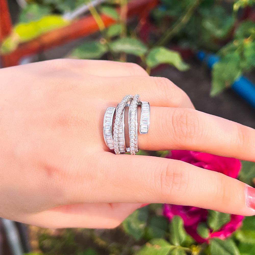 Light Luxury High-End Design Zircon Ring Winding Irregular Opening Women'S Ring Jewelry