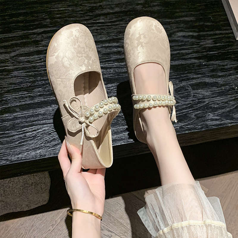 French retro pearl word with ballet flats women's 2025 spring and autumn new small fragrant Mary Jane shoes