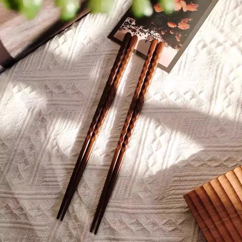 Zhi Xun Ironwood Chopsticks with Turtle Shell Design, Set of 8
