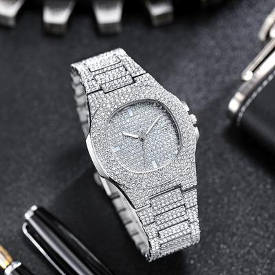 Quarzuhr mit voll besetztem Diamantlünetten- und Zifferblatt-Design, hochpräzise, funkelnd, trendiger Hip-Hop-Stil, für den täglichen Gebrauch und Partys