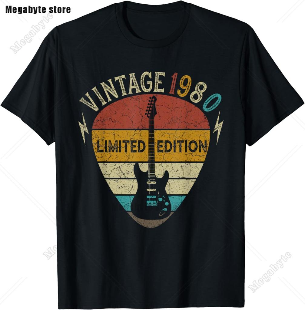 Unisexs Vintage 43th Birthday Gift T Shirts Awesome Since May 1980 Born in May 1980 TShirt Funny Birthday Greeting Party Tops