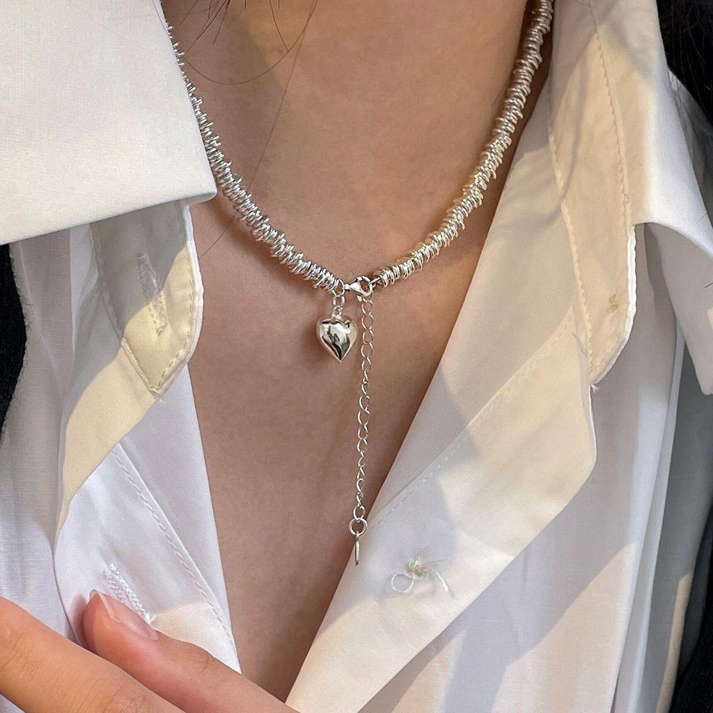 S925 Silver Retro Circle Necklace – Women's Elegant Clavicle Chain, Light Luxury Trendy Sweater Accessory