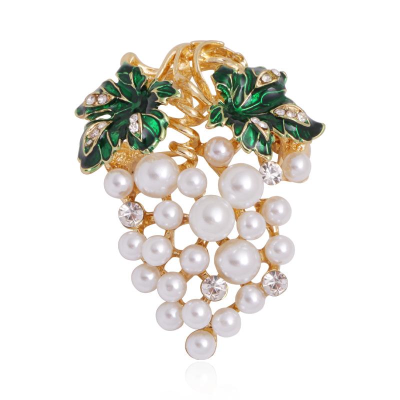 Alloy pearl fruit brooch grape cherry rhinestone oil drop brooch pineapple durian lotus brooch factory direct sales