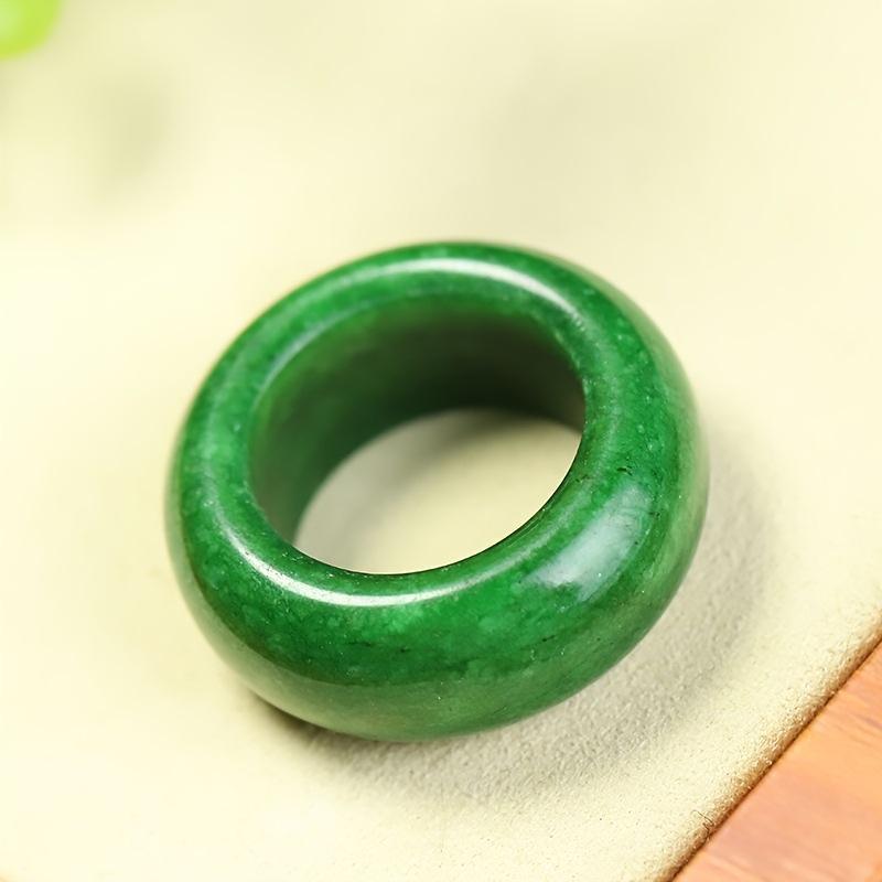 Men's Large Bright Green Jade Emerald Dragon Ring
