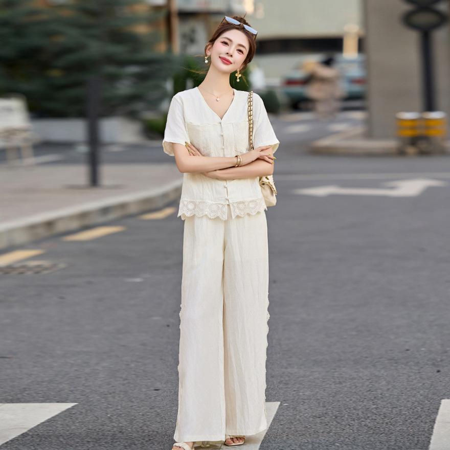 Fashion casual V-neck suit women's summer new celebrity temperament loose versatile lace splicing two-piece pants