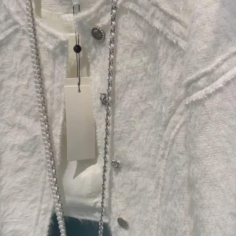 "Autumn Women's Haute Couture Short Jacket: Elegant Light Luxury Fashion"