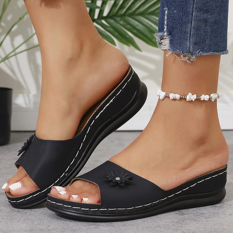 Lightweight Wedges Slippers Women Summer Flower Decor Thick Sole Sandals Woman Plus Size 36-43 Platform Beach Flip Flops