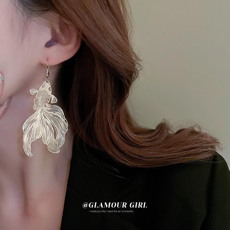 Creative design Koi fish earrings cold wind metal ear hooks niche fashion temperament earrings