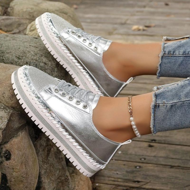 Large size white shoes women's new diamond-encrusted muffin thick-soled sequin hemming fashion board shoes