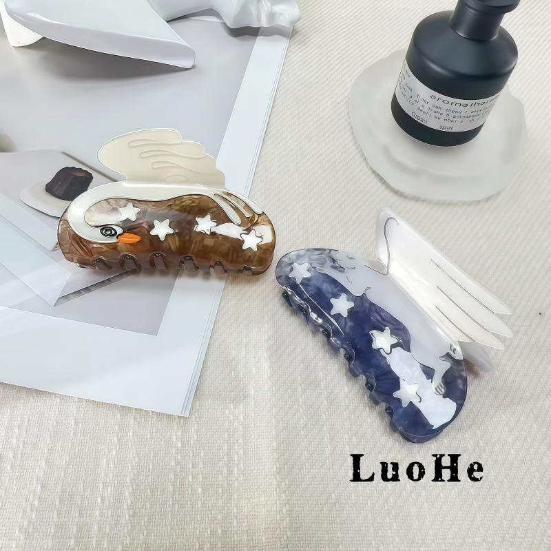 Cute Cartoon Swan Acetate Hair Claw Clip Women's Elegant Hair Accessory