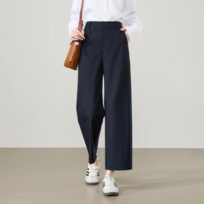 Faldas y pantalones para mujeres – Pantalones y bermudas