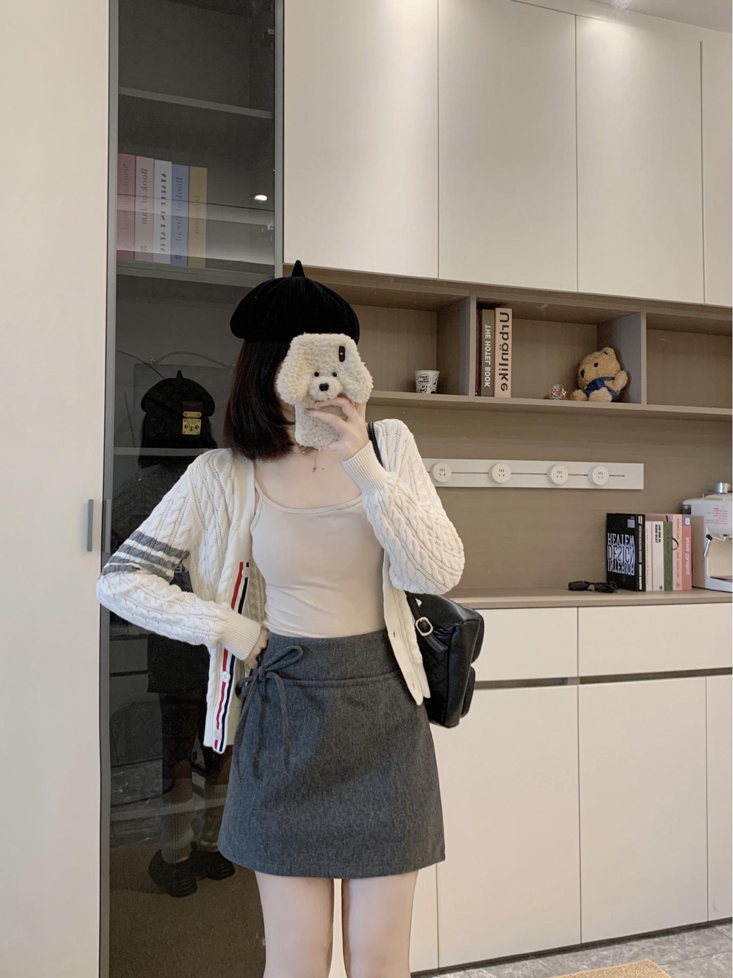 

Women s Plus Size High-Waisted Gray Bowknot A-Line Skirt - Autumn/Winter Collection M (Recommended 90-100 jin)