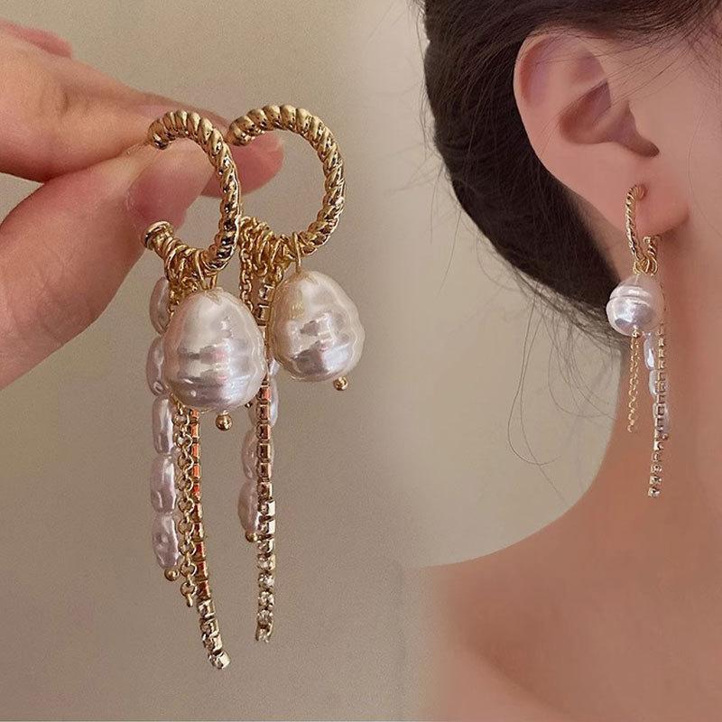 Baroque Pearl Tassel Drop Earrings for Women Shiny Crystal Rhinestone Chain Long C Shape Long Earrings Luxury Party Jewelry Gift