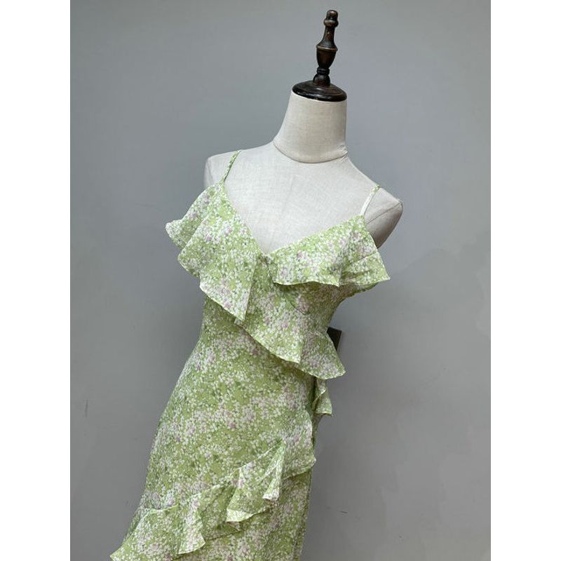 Spring and Summer Standard American Single ASTR Fresh Oxygen Feeling Green Frill White Floral Sling Fairy Dress