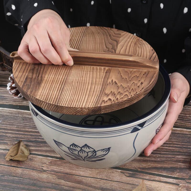 Jingdezhen Ceramic Mixing Bowl with Lid