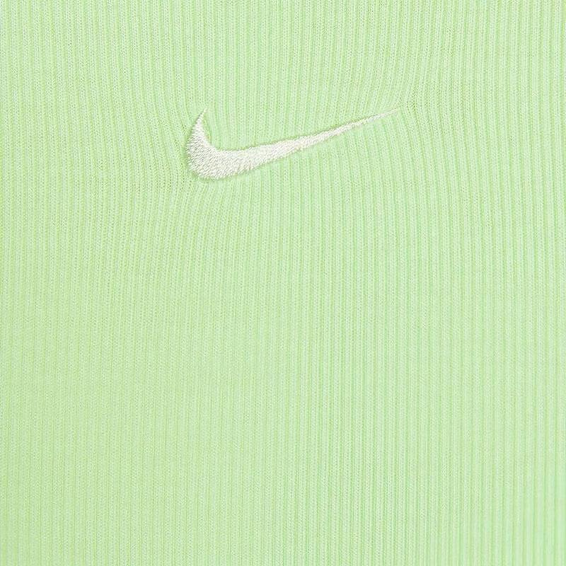 Nike T Shirt Women's Light Green FN3665-376