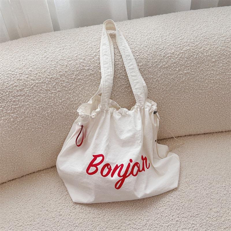 

New letterprinted shoulder bag casual drawstring bundle fashion student class shoulder bag белый