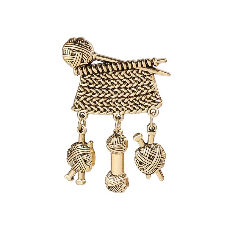 Kreativní brož s kovovým odznakem