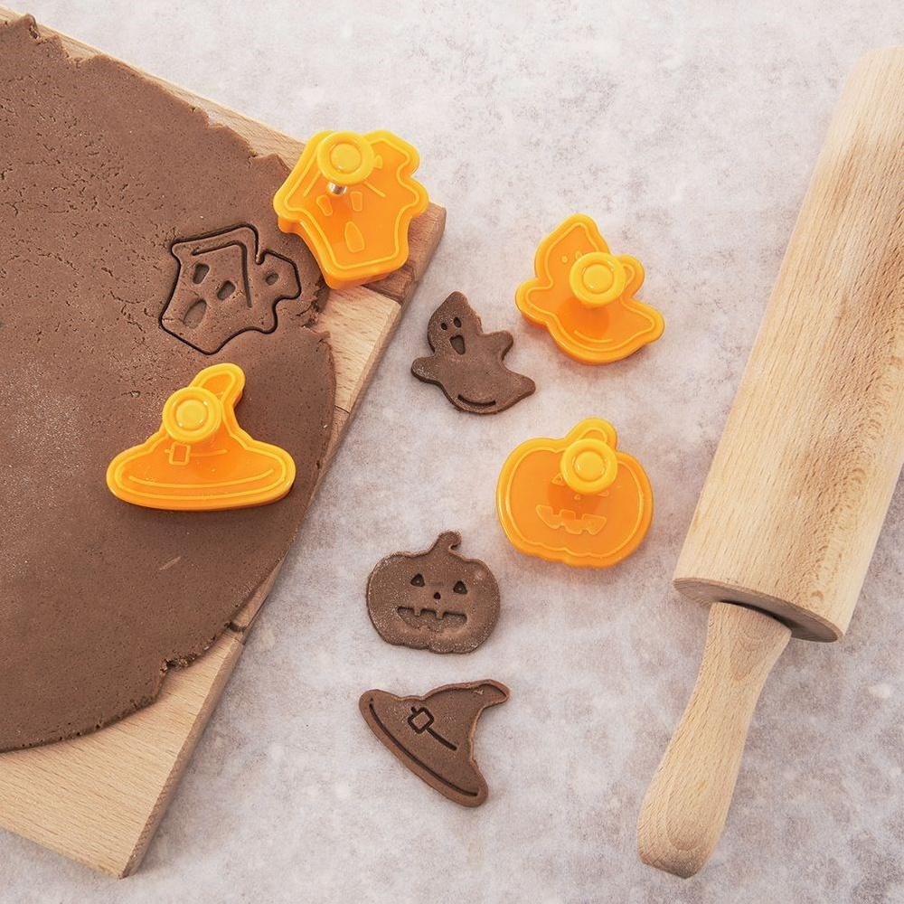 Halloween Cookie Cutters 4 Pcs.