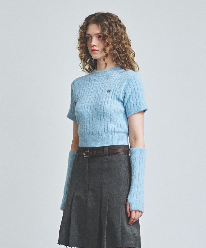 KNITTED (W) Hairy Fur Cable Crop Knit Sky