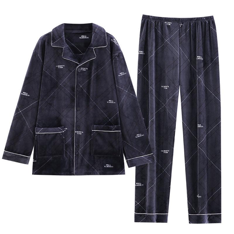 Herren-Pyjama aus dickem Fleece für Herbst und Winter, hält warm, ideal als Loungewear im Winter.