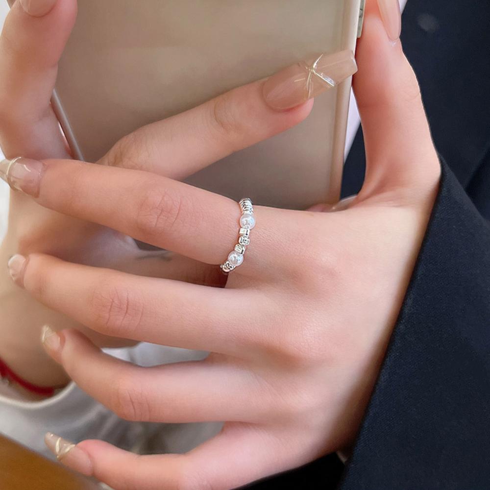 

Ювелирные изделия из жемчужного кольца с короной