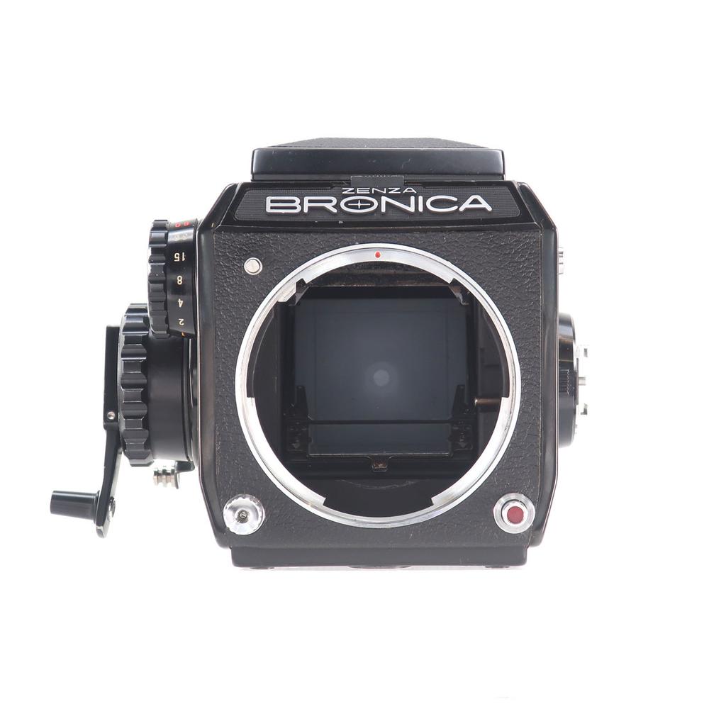 Zenza Bronica Zenza Bronica EC NIKKOR-P.C F2.8 75mm Film camera _ Used