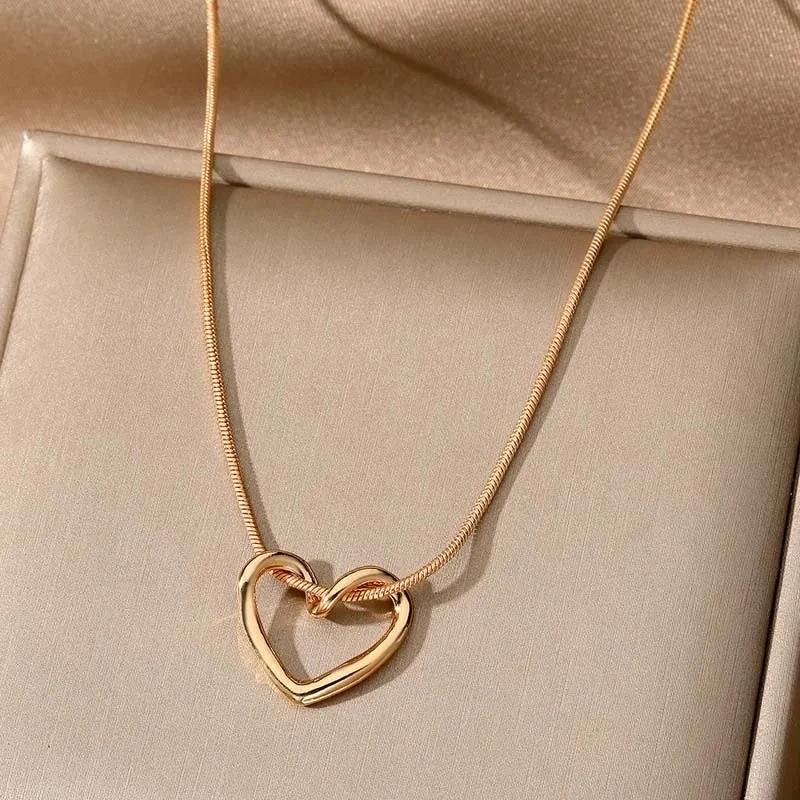 New Korean Fashion Butterfly Moon Necklace Women's Stainless Steel Cute Collar Chain High End Elegant Jewelry Girls Gift