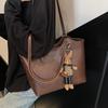 Today's Popular Versatile Fashion Simple Style Niche Retro Underarm Tote Bag Women's Casual Commuting Texture Shoulder Bag