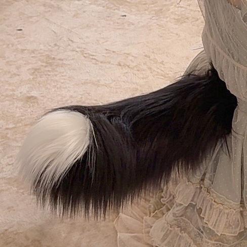 

Faux Fur Electric Tail Motorized Tail for Cosplay&Paty fluffy and soft social anxiety accessories Electric Pet cat fox wolf Tail 50cm