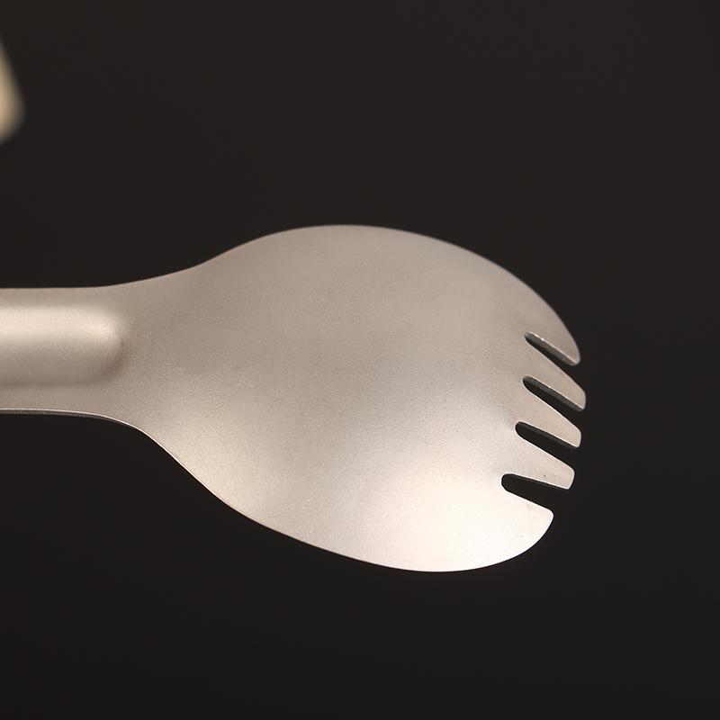 Cuillère à long manche pour le camping Acier inoxydable léger Résistance à la corrosion Spork/cuillère Portable Pique-nique Camping Vaisselle pour le dîner